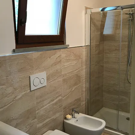 La Ghirlanda Bed and Breakfast